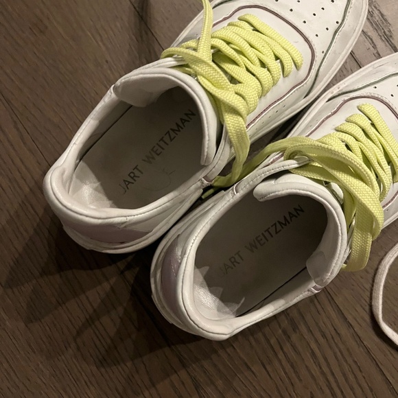 Sneakers - Picture 1 of 4